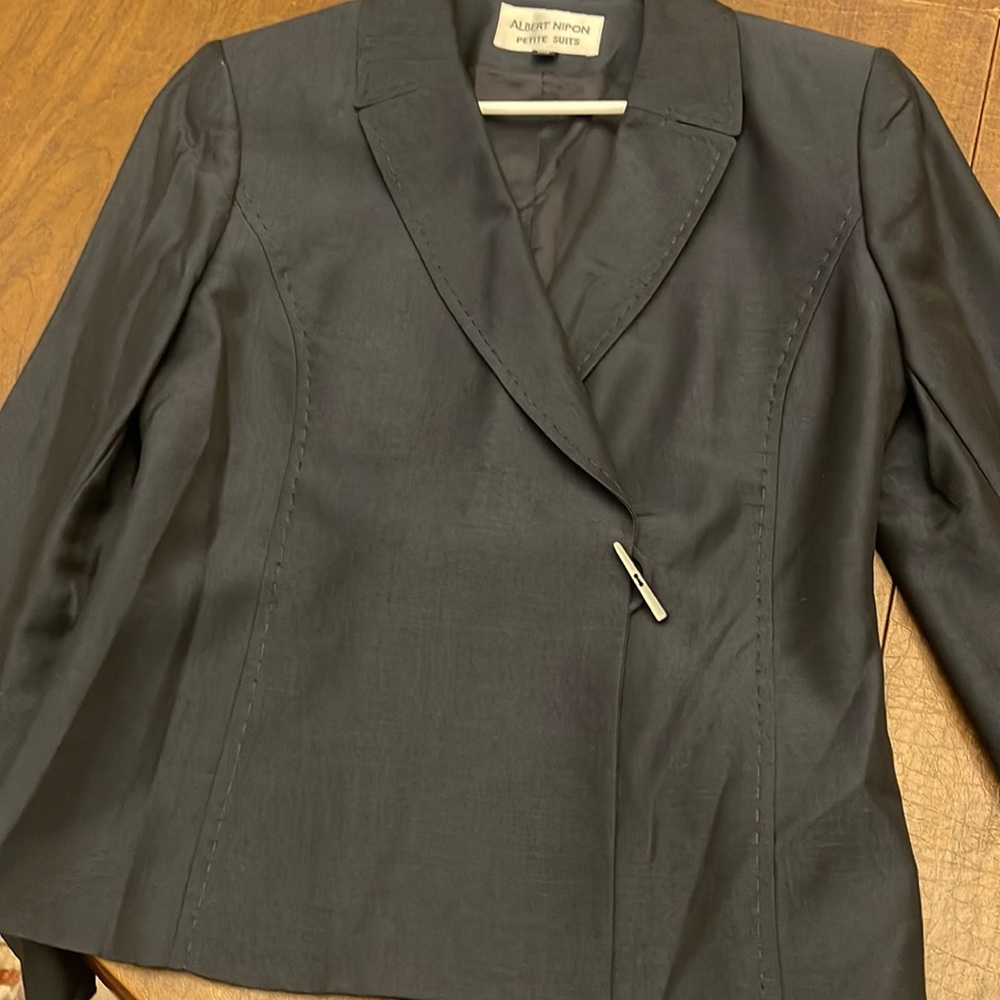 Navy pant suit worn Nov mint condition